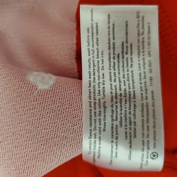 🚨Carter's Snowman Christmas Fleece PJ Top - Picture 5 of 6